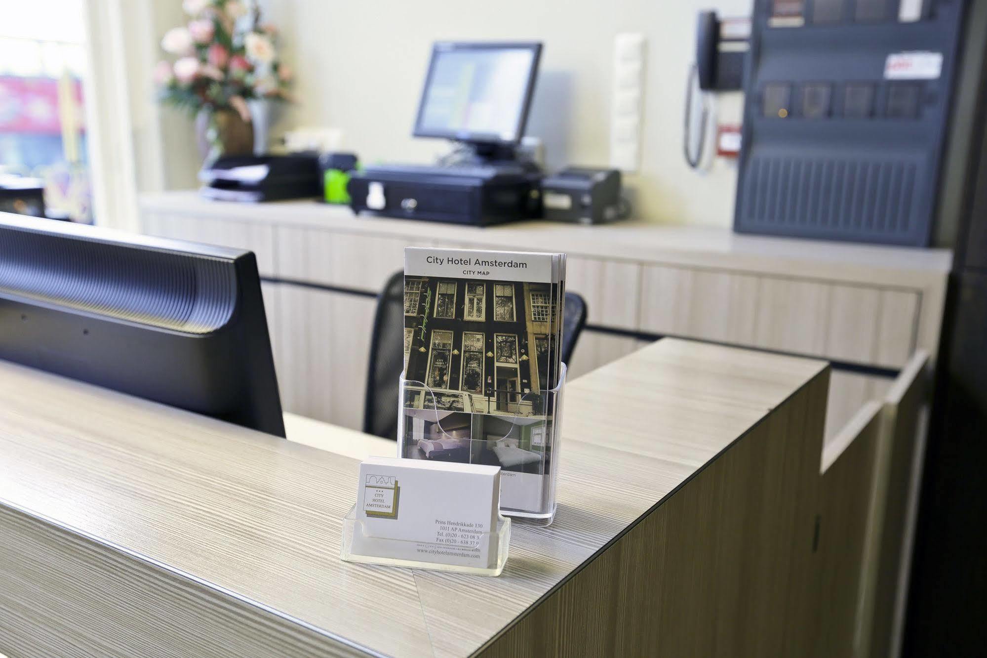 City Hotel Амстердам Екстериор снимка